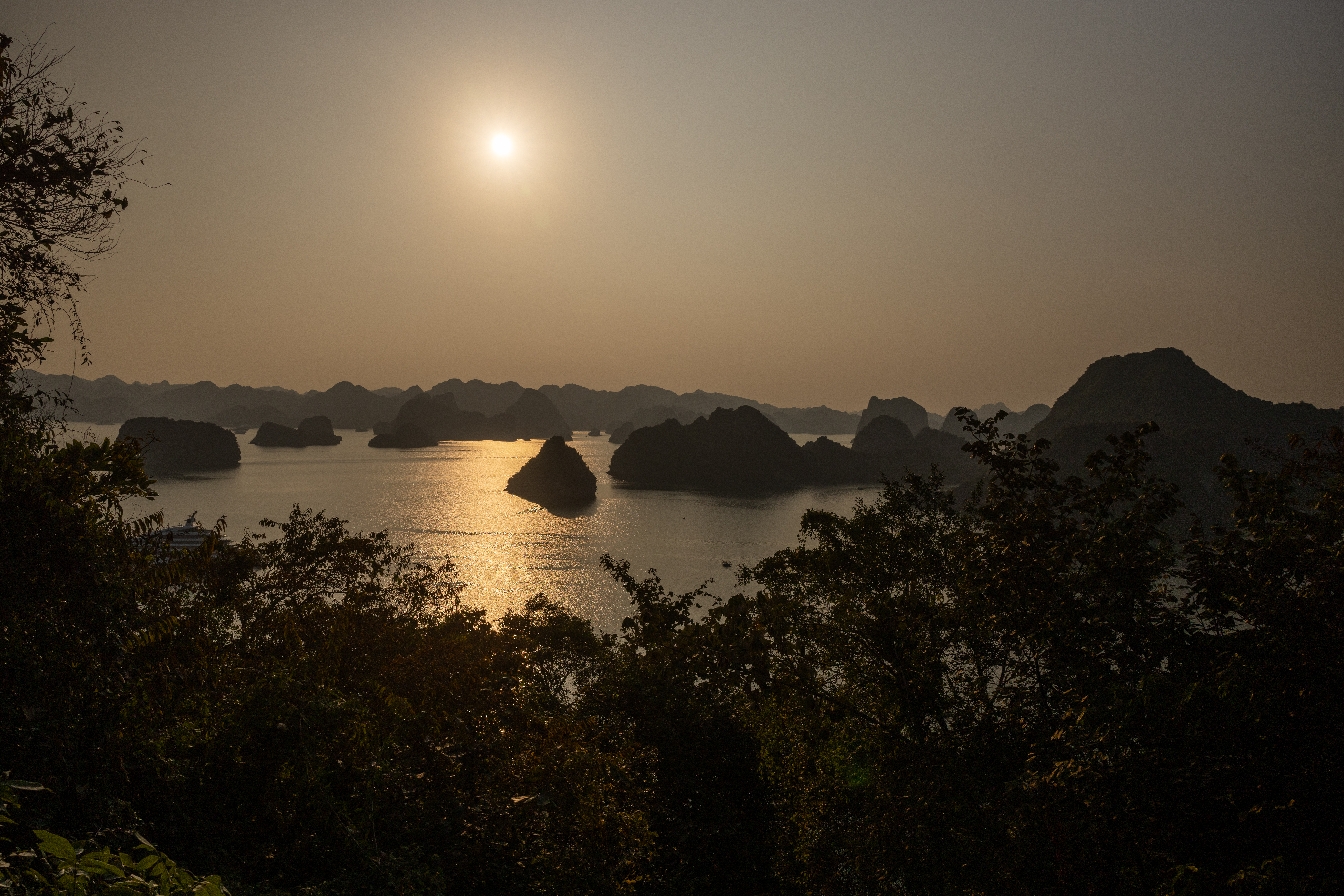 Ha Long Bay