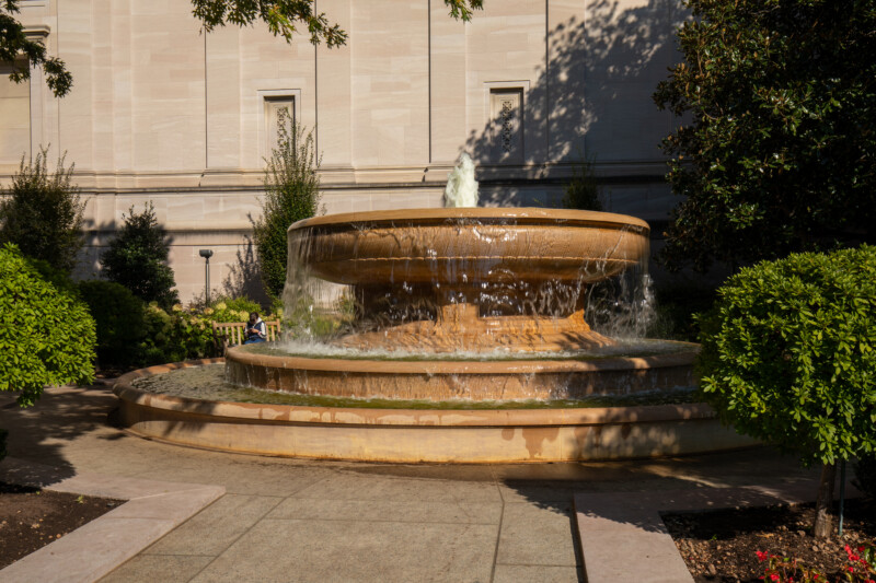 Fountian at the Museam of Art History — Architecture, Fountain, Washington