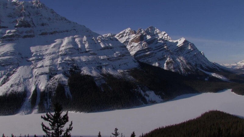 Video: Peyto Lake in Winter