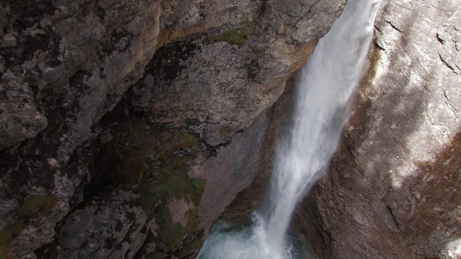 Waterfalls in Johnson Canyon