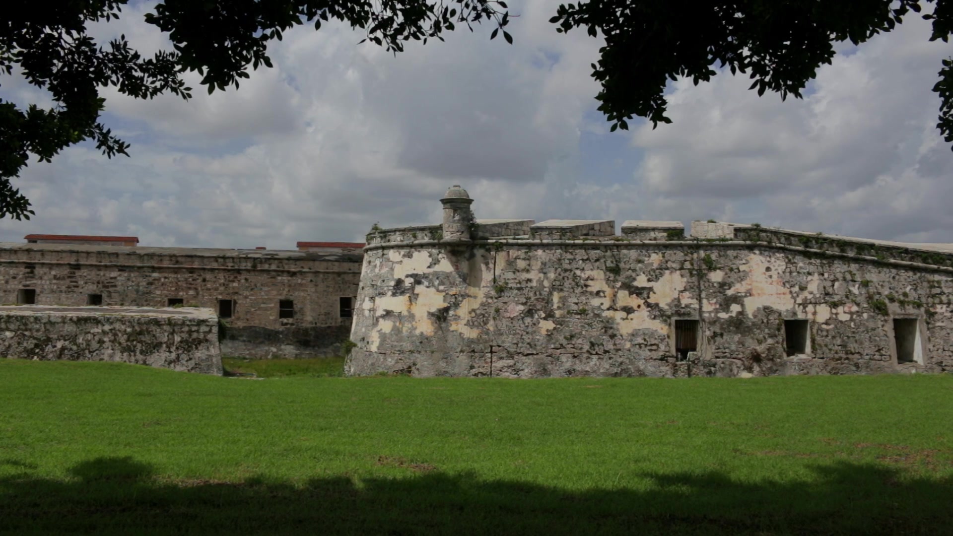 Castillo de San Carlos de la Cabana