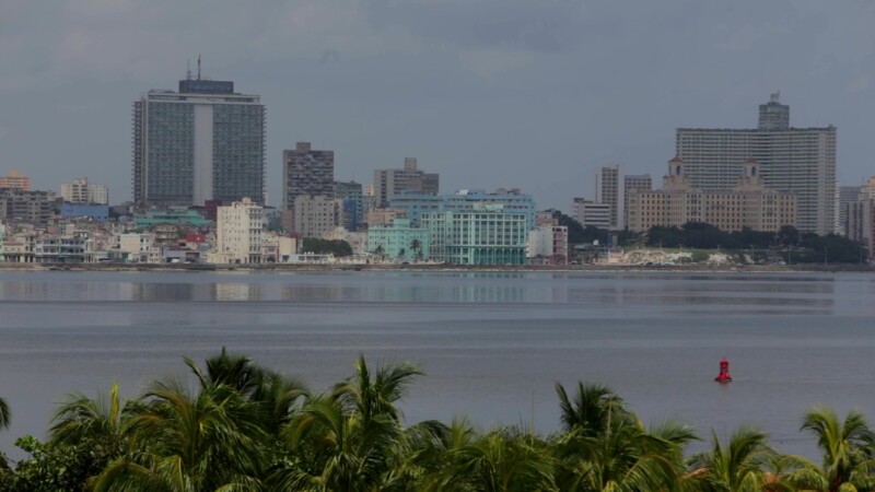Skyline of Havana — Stock Video Footage of Cuba: Skyline shot of Havana. — Cuba, Havana, Habana, skyline, harbor