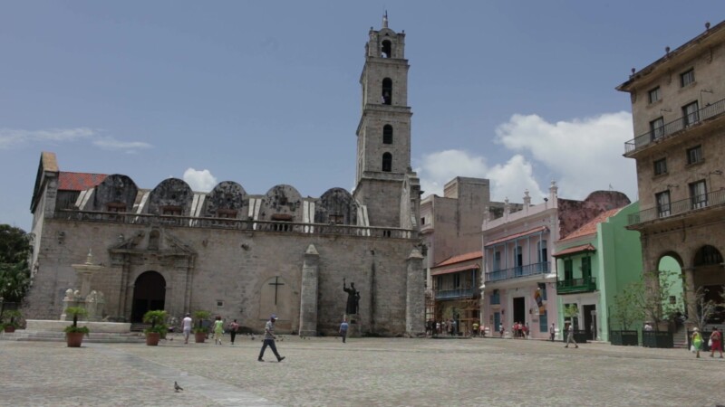 Convento de San Francisco de Asís in Cuba — Stock Video Footage of Cuba: Convento de San Francisco de Asís, Catholic church, in the old Spanish colonial city...