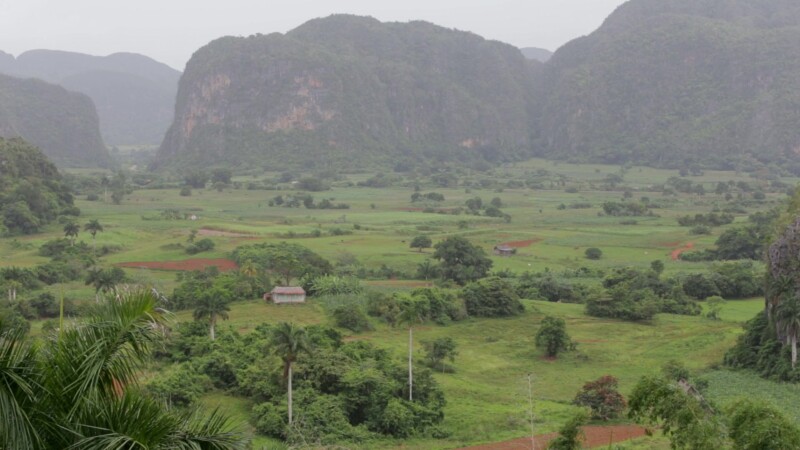 Farm in Cuba — Farm in beautiful Rural CubaKeywords: Cuba, Scenic, farm, fields