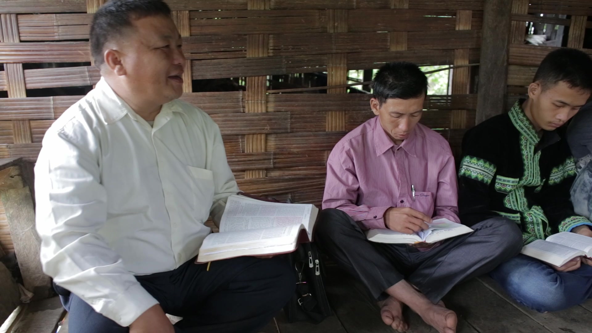 Bible Study in Laos
