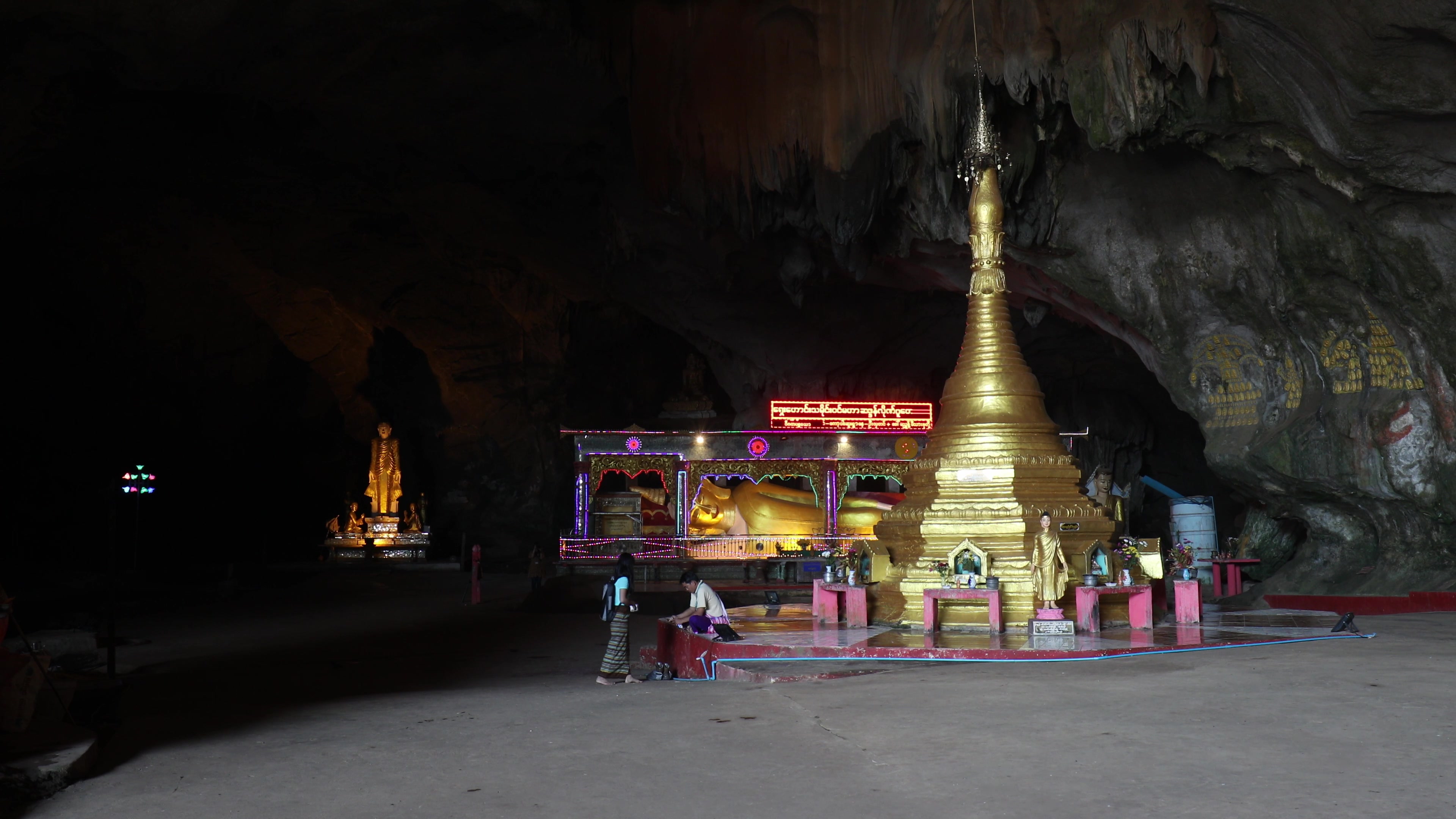 Kaw Gon Cave in Myanmar