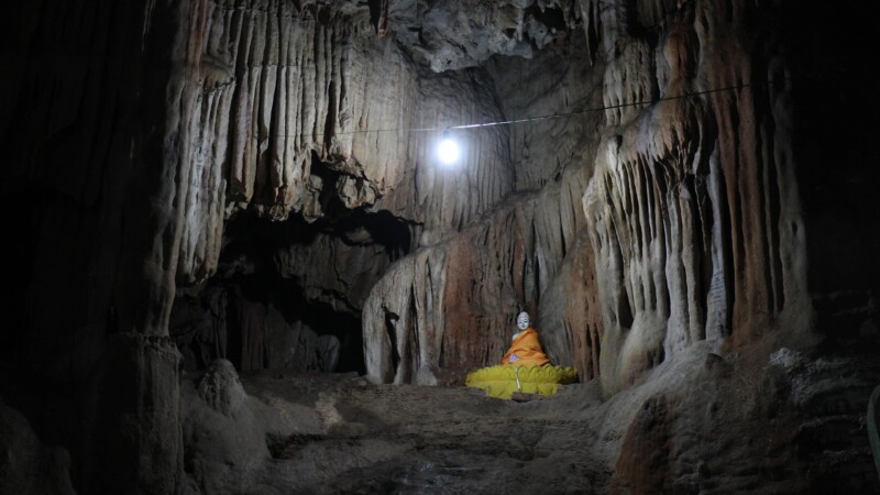 Kaw Gon Cave in Myanmar