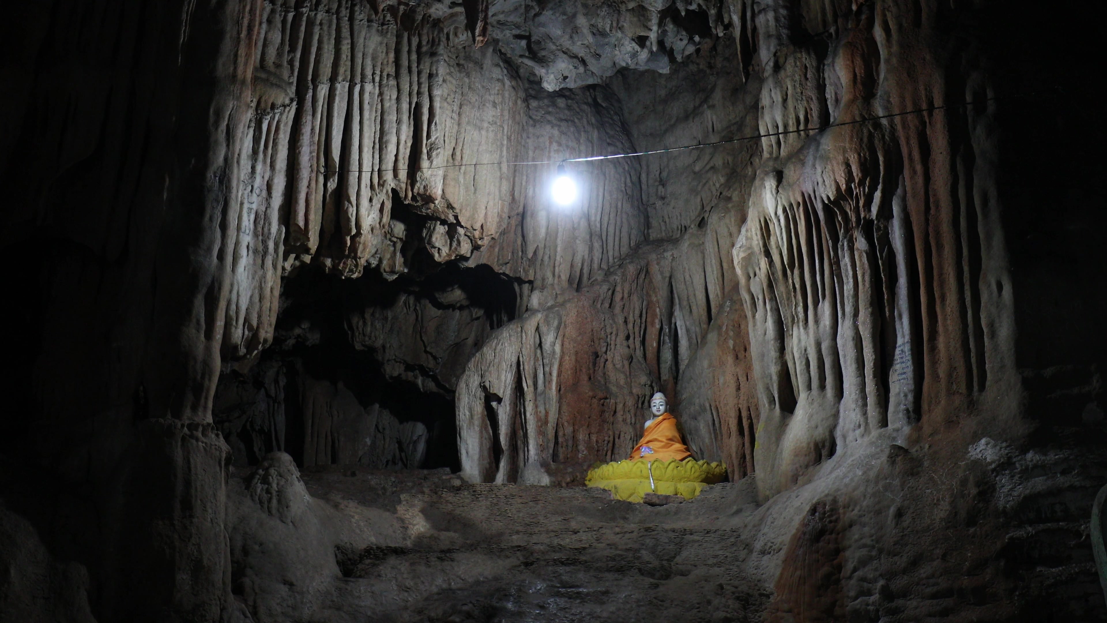 Kaw Gon Cave in Myanmar