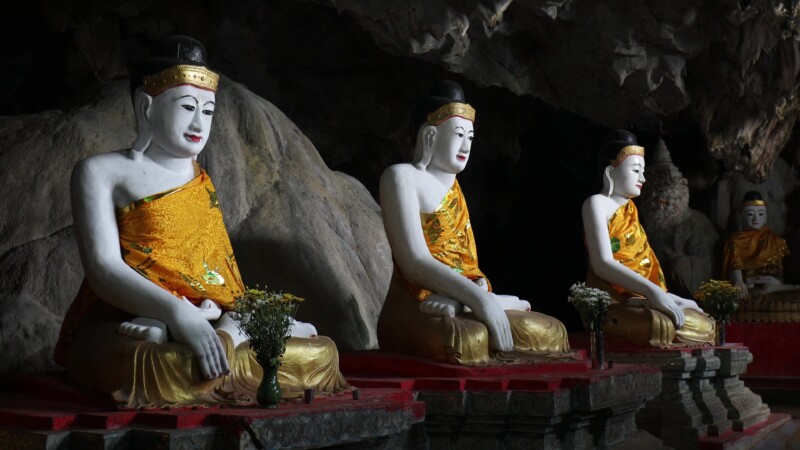 Kaw Gon Cave in Myanmar