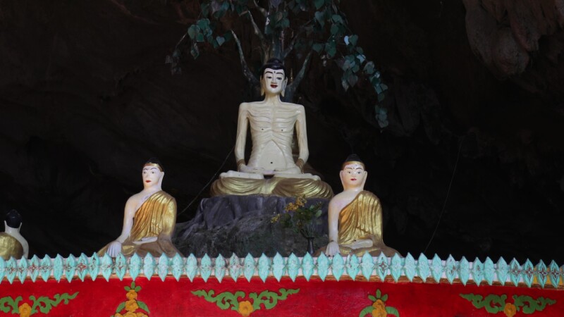 Kaw Gon Cave in Myanmar