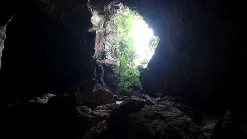 Kaw Gon Cave in Myanmar