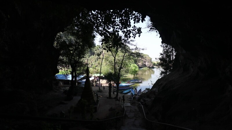 Kaw Gon Cave in Myanmar