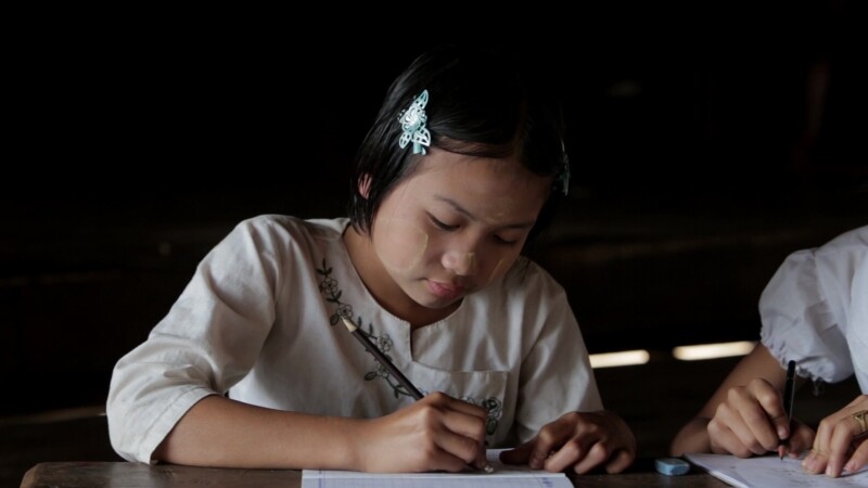 Video: Myanmar 2014 1901758 V1 0086