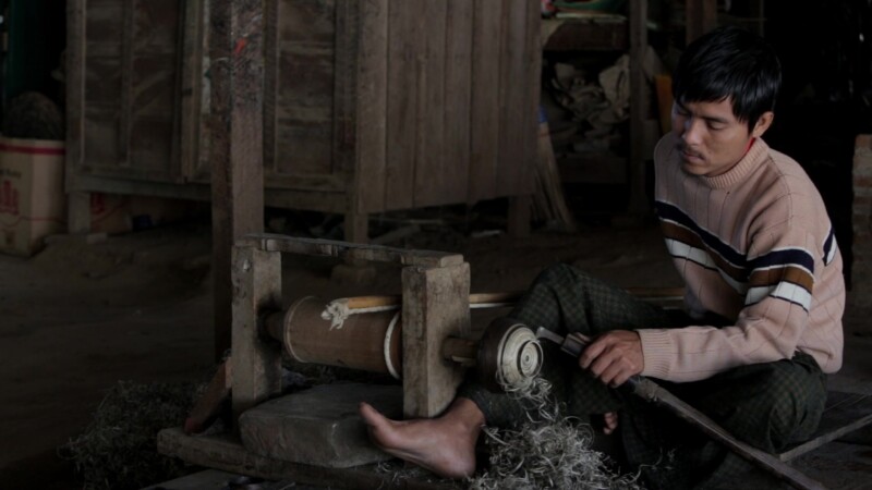 Man Works at a Crafts Shop in Burma — Man Works at a Crafts Shop in Bagan, making Lacquerware for the tourists that come to the region. — Burma, Myanmar, cra...