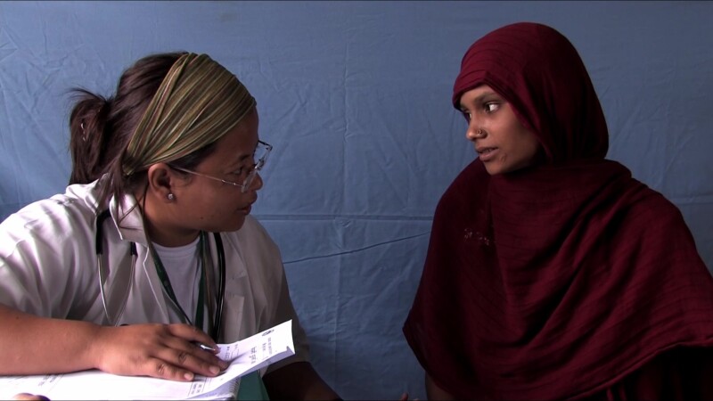 Medical Exam — People displaced by flooding see the doctor at the IDP campKeywords: Nepal, IDP, Internally Displaced