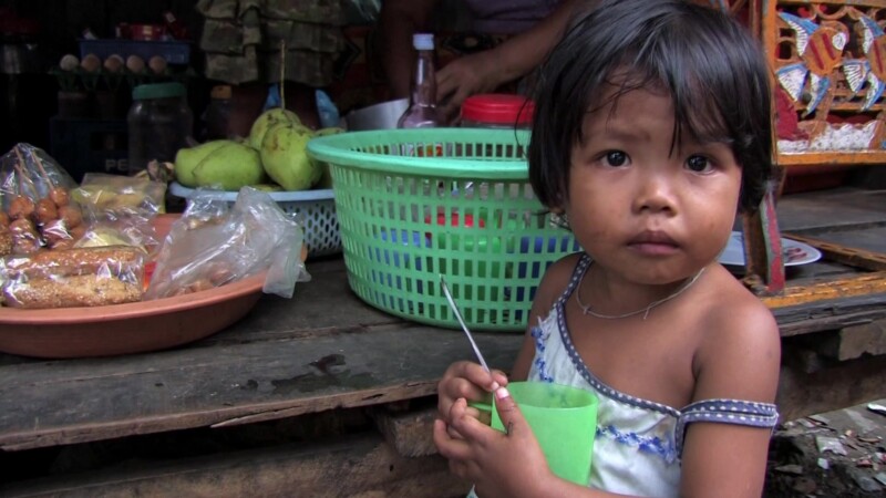 SEAsia V1 0014 — Poverty, Shantytown, slum, squatter Settlement, children