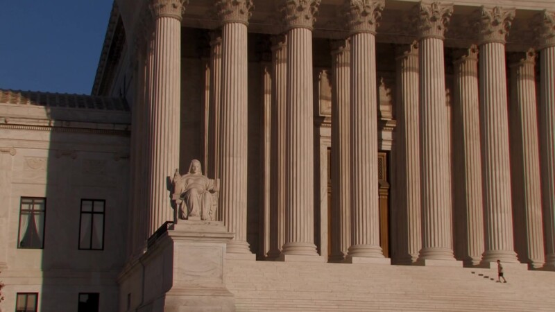 Supreme Court in Washington, DC — Wide Shot of the Supreme Court with StepsKeywords: Stock Footage, USA, United States, Washington, DC, Capital, Justice, USA...
