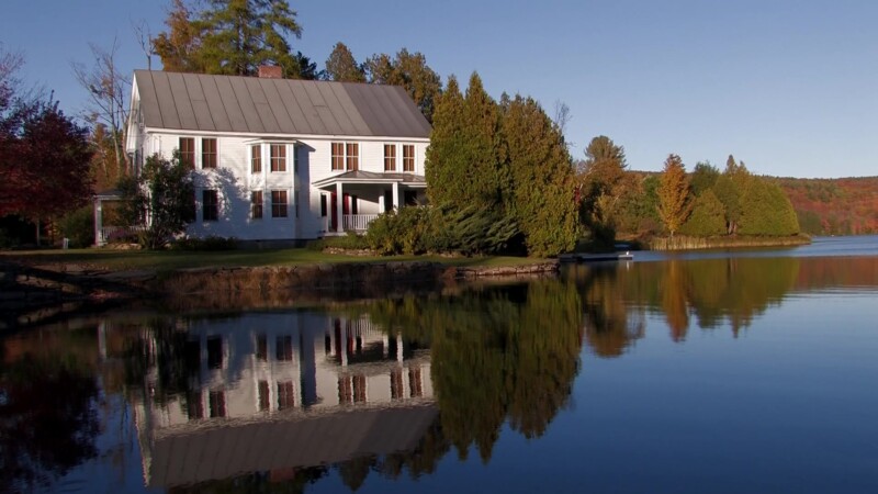 Vermont in the Fall — Silver LakeKeywords: Stock Footage, USA, United States, Vermont, New England