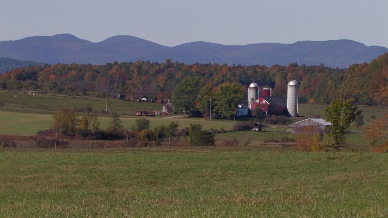 Vermont in the Fall — Fields and farms of VermontKeywords: Stock Footage, USA, United States, Vermont, New England