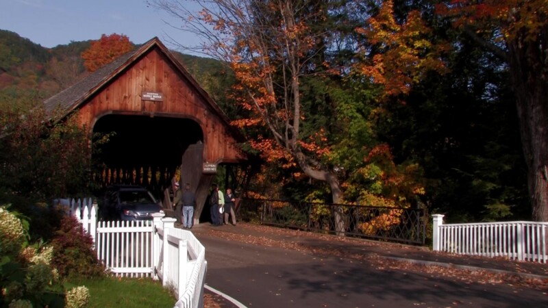 Vermont in the Fall — Covered Bridge in VermontKeywords: Stock Footage, USA, United States, Vermont, New England