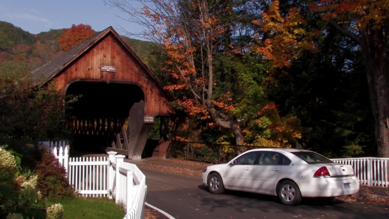 Vermont in the Fall — Covered Bridge in VermontKeywords: Stock Footage, USA, United States, Vermont, New England