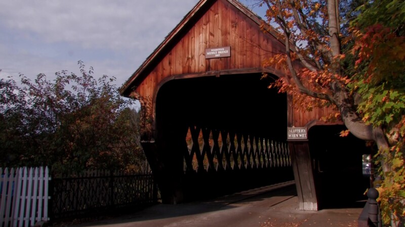 Vermont in the Fall — Covered Bridge in VermontKeywords: Stock Footage, USA, United States, Vermont, New England