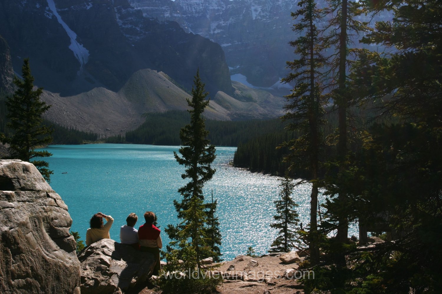 Stock Images of Lakes: Moraine Lake in Banff National Park in Alberta, Canada
